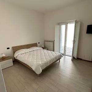 Apartment Del Sole, Piacenza